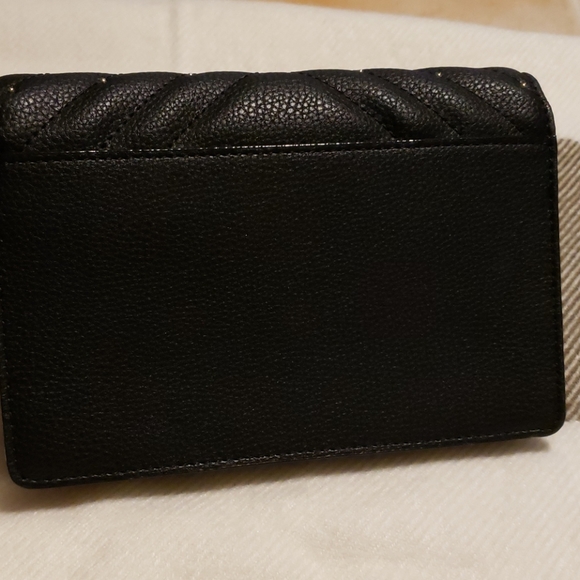 Victoria Secret Wallet - Picture 4 of 4